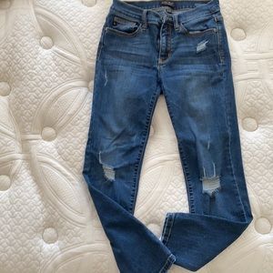 Judy Blue Skinny distressed jeans